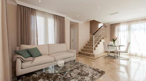 Photo 2 of Single-family semi-detached for sale in Urbanización Aloha Lake, 20, Los Naranjos, Málaga