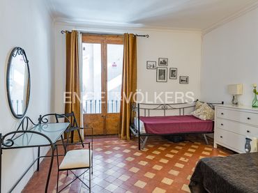 Wohnung mit Balkon zum Verkauf in Ciutat Vella