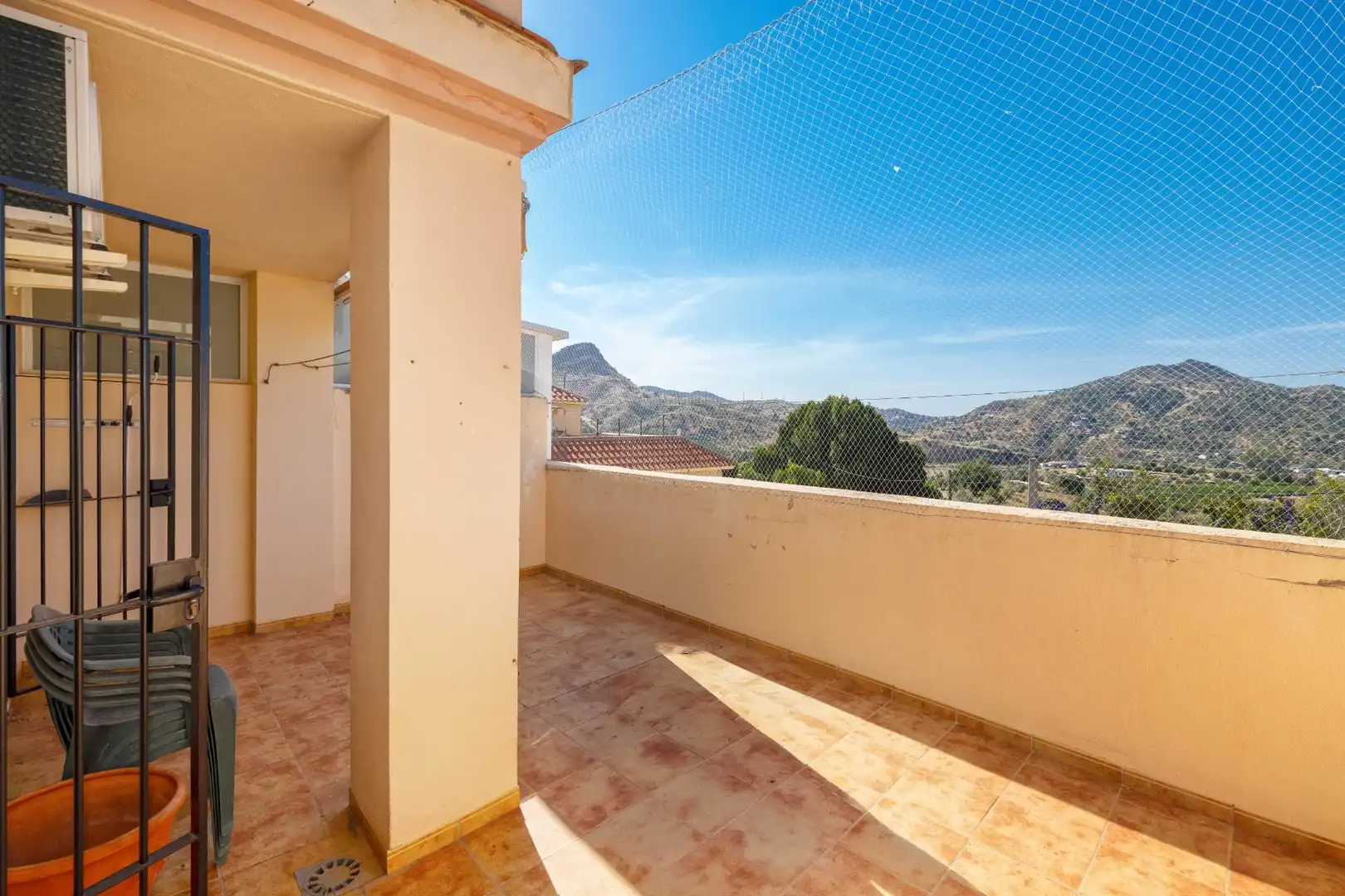 Terrasse von Wohnung zum Verkauf in Almogía mit Klimaanlage, Terrasse und Abstellraum