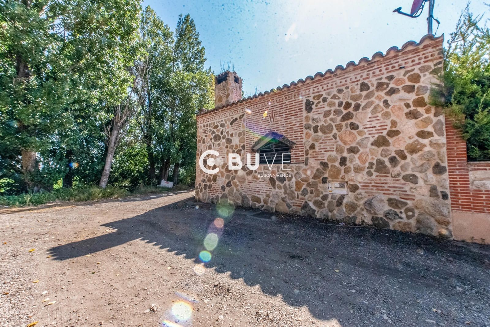 Casa o xalet en venda a LA 41 A  ZAMADUEÑAS, La Overuela