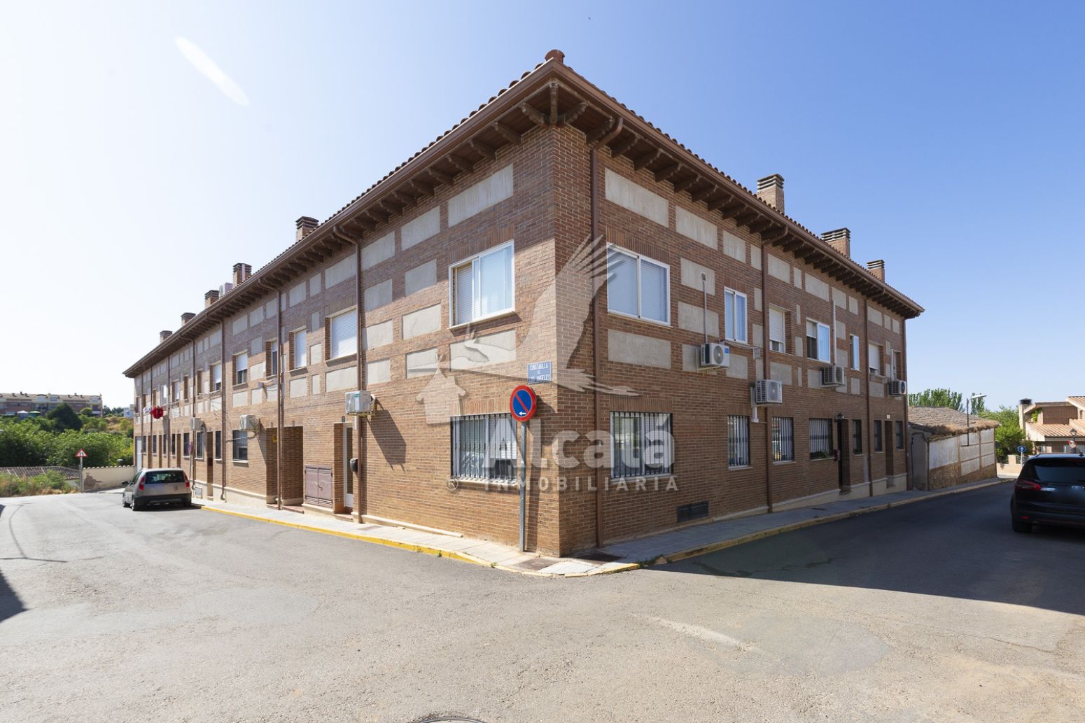 Exterior view of Flat for sale in Quer  with Air Conditioner, Heating and Storage room