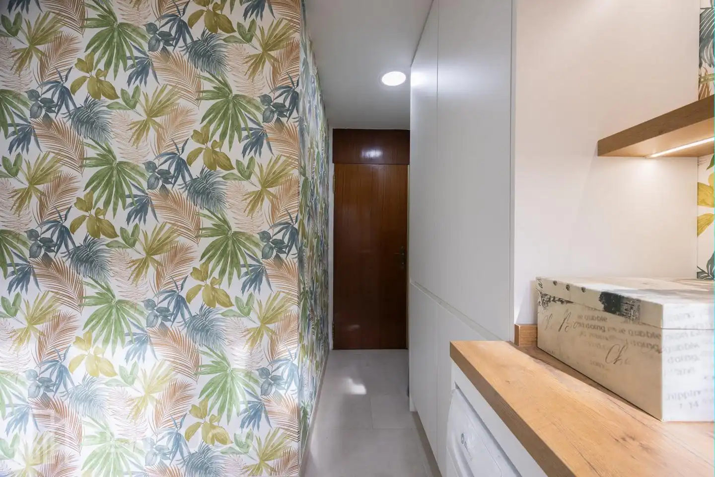 Wohnung zur Miete in Calle del Poeta Esteban de Villegas, Jerónimos