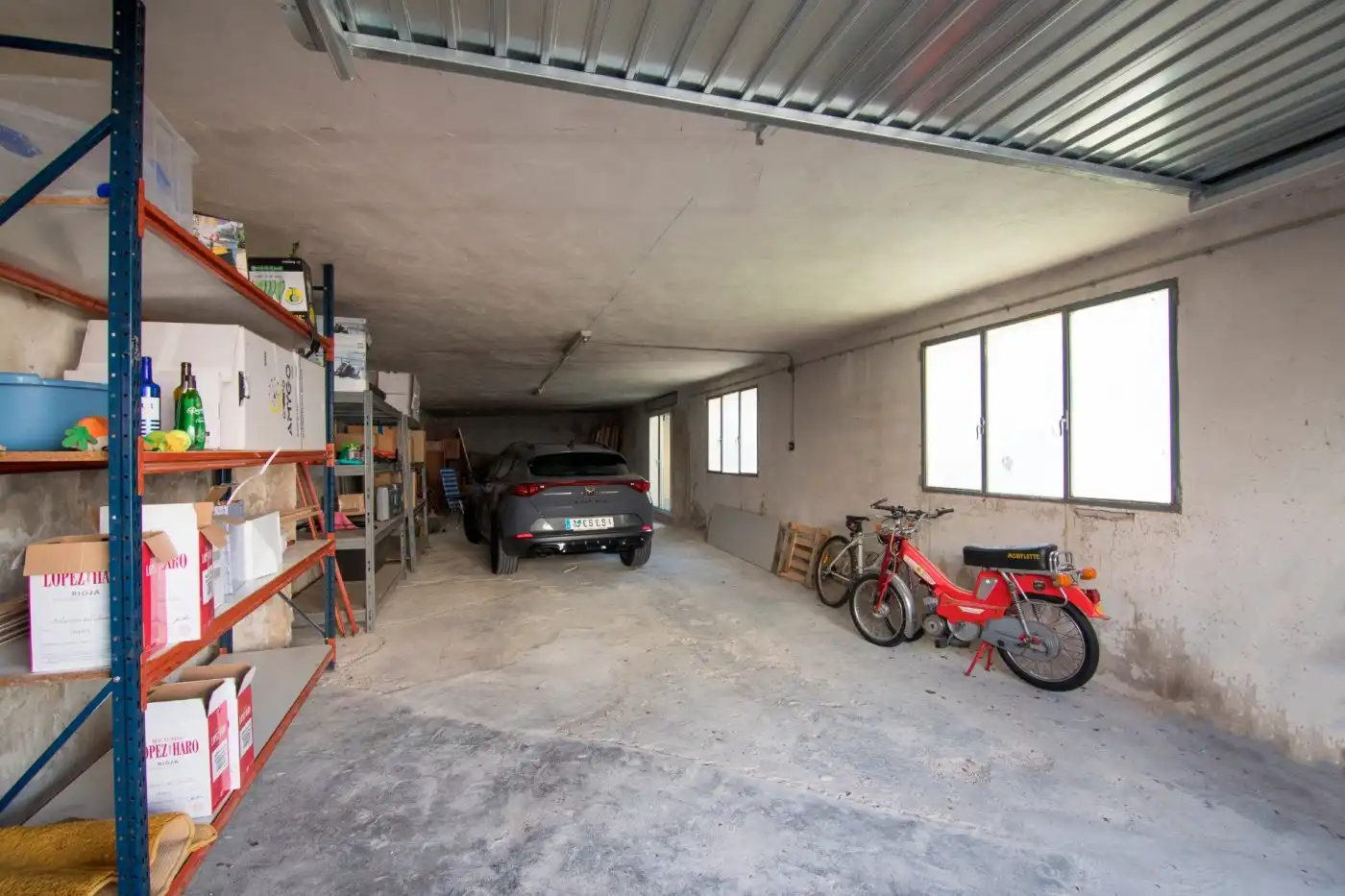 Aparcament de Casa o xalet en venda en Cocentaina amb Calefacció, Jardí privat i Terrassa