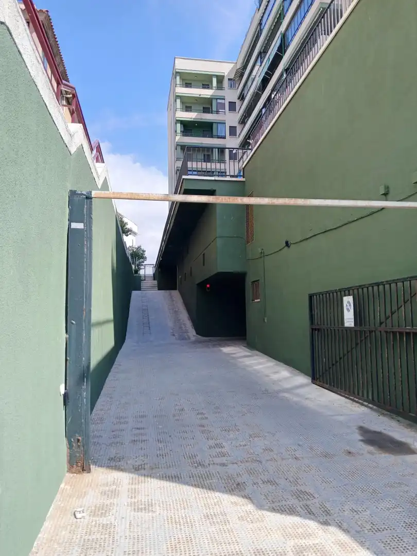 Vista exterior de Apartamento en venta en Oropesa del Mar / Orpesa con Aire acondicionado, Terraza y Amueblado