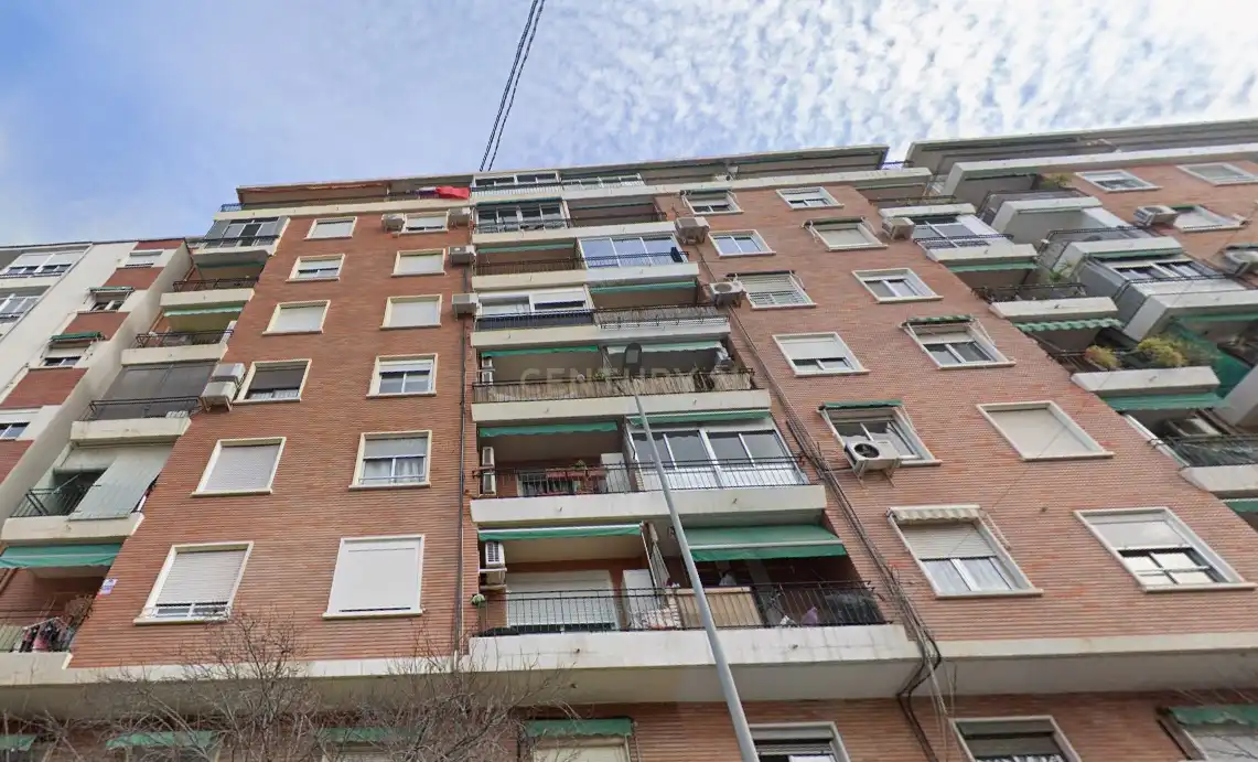 Vista exterior de Pis en venda en Camins al Grau