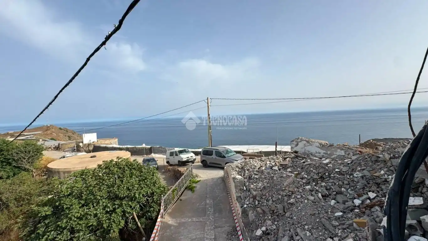 Casa adosada en venta en Rubite con Calefacción y Balcón