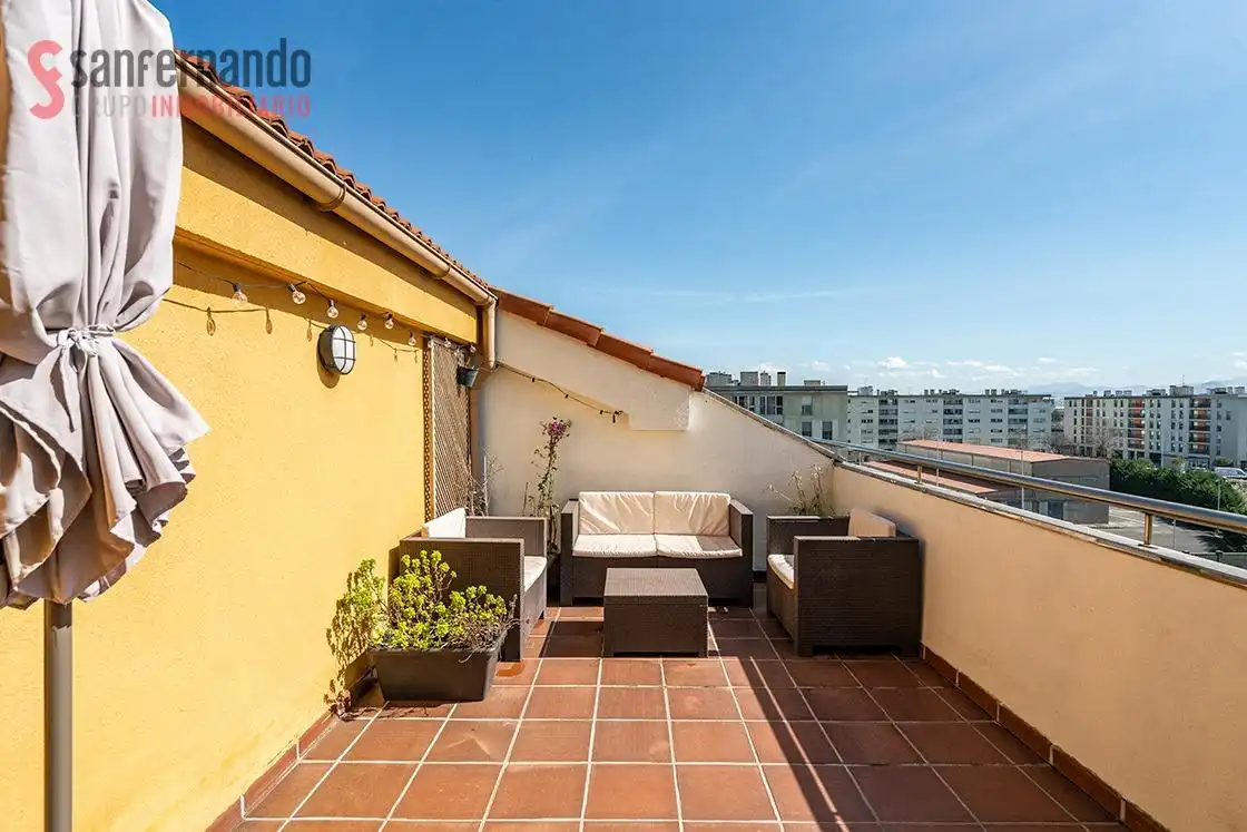 Terrasse von Maisonette zum Verkauf in Santander mit Heizung, Terrasse und Gemeinschaftspool