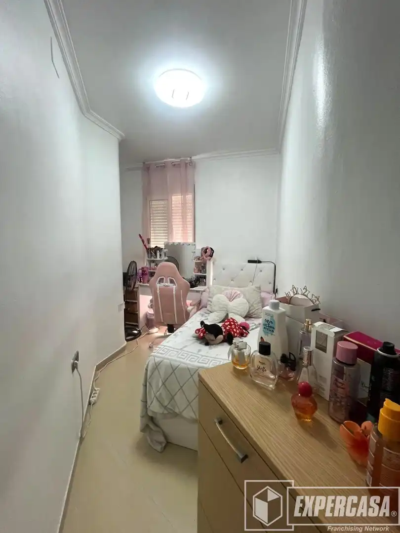Schlafzimmer von Wohnung zum Verkauf in Valencia mit Klimaanlage