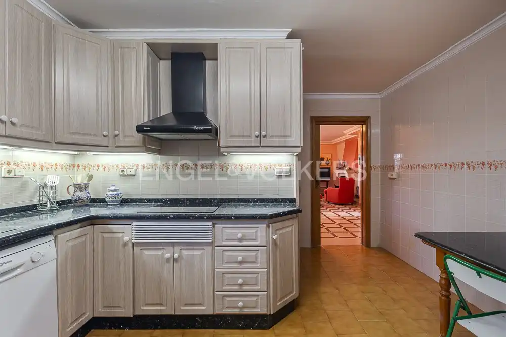 Cocina de Casa o chalet en venta en Alzira con Aire acondicionado, Calefacción y Jardín privado