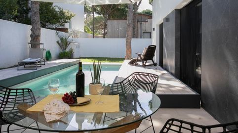 Foto 3 de Casa o xalet en venda a Avenida de la Barrosa, La Barrosa, Chiclana de la Frontera