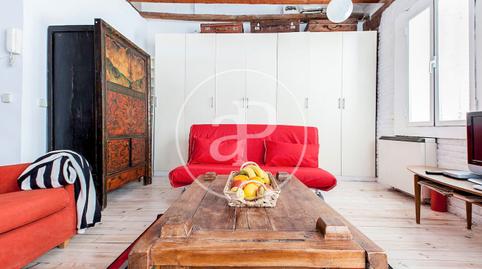 Photo 2 of Attic to rent in C. de Velarde, Universidad - Malasaña, Madrid