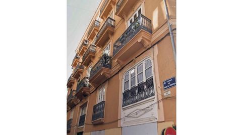 Foto 2 de Piso en venta en Calle Santa Teresa, El Mercat, Valencia Capital