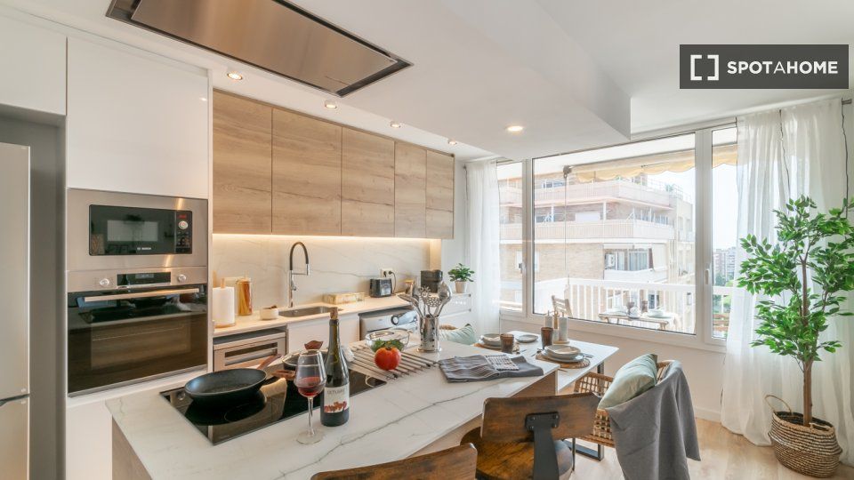 Kitchen of Flat to rent in  Barcelona Capital  with Air Conditioner, Heating and Furnished