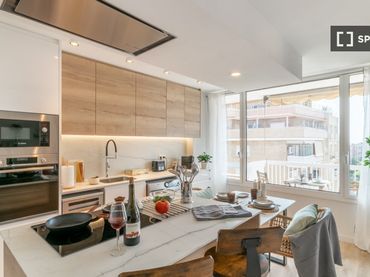 Wohnung mit Balkon zur Miete in Les Corts