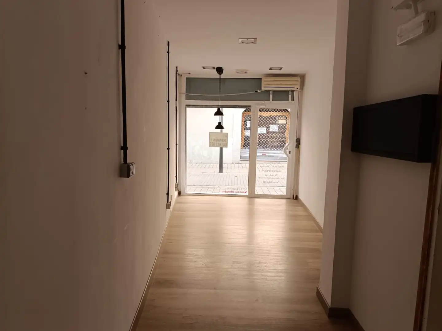 Locale commerciale in affitto a Carrer de Ramon Casas 14, imagen 4