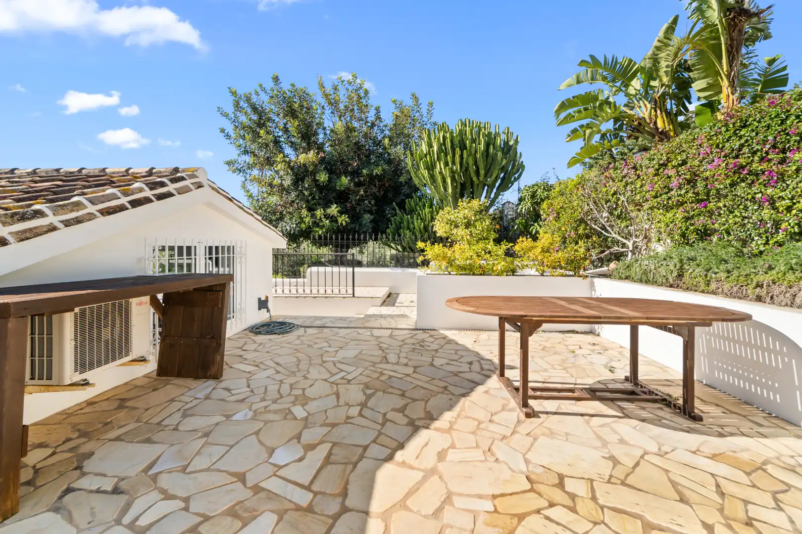 Terrassa de Casa o xalet en venda en Benalmádena amb Aire condicionat, Calefacció i Jardí privat