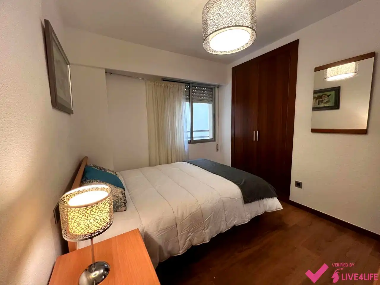Bedroom of Flat for rent in Valencia  with Air Conditioner, Parquet flooring and Furnished