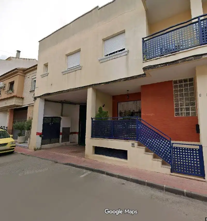 Außenansicht von Einfamilien-Reihenhaus zum Verkauf in Murcia