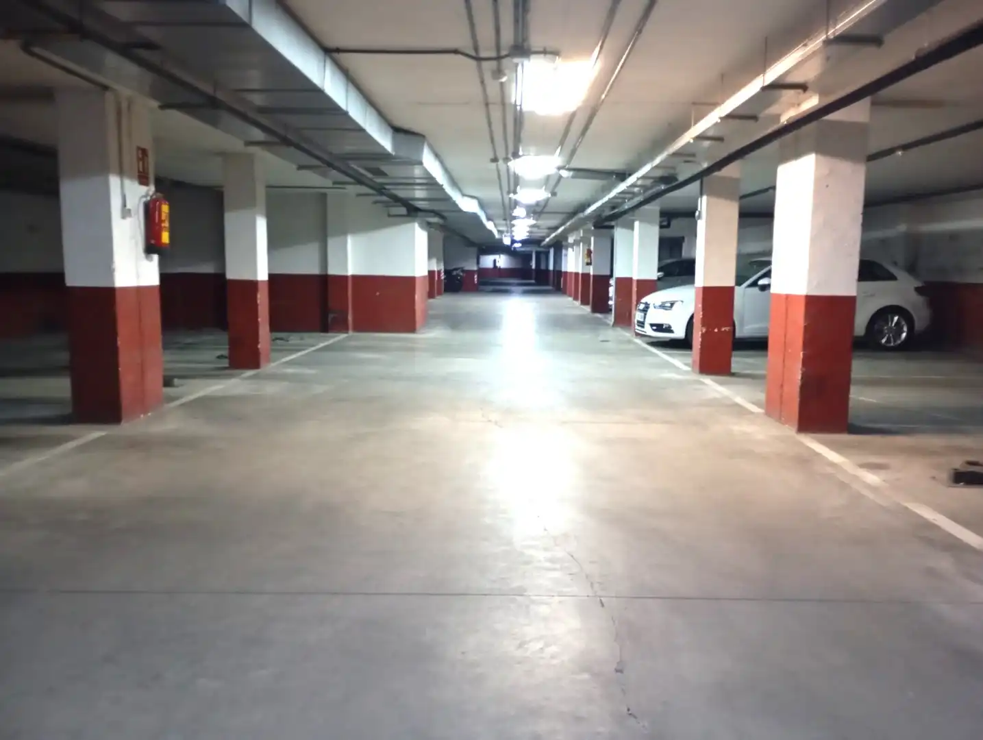 Einzelparkplatz zur Miete in Calle de Tomás Bretón 58, imagen 5