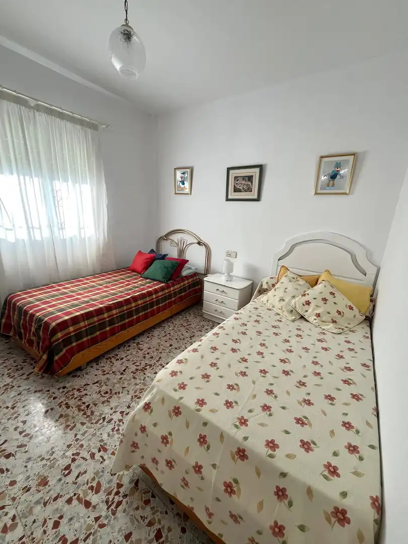 Dormitori de Finca rústica en venda en Estepona amb Jardí privat i Terrassa