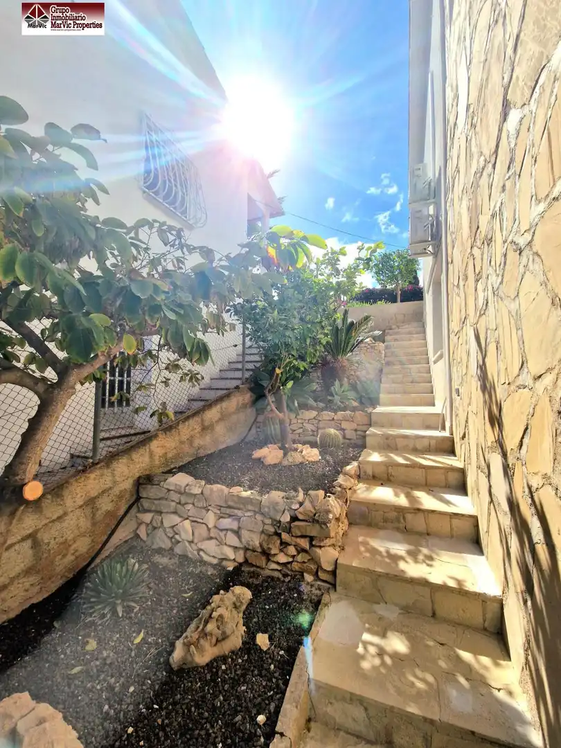 Jardín de Casa o chalet en venta en La Nucia con Aire acondicionado, Calefacción y Jardín privado
