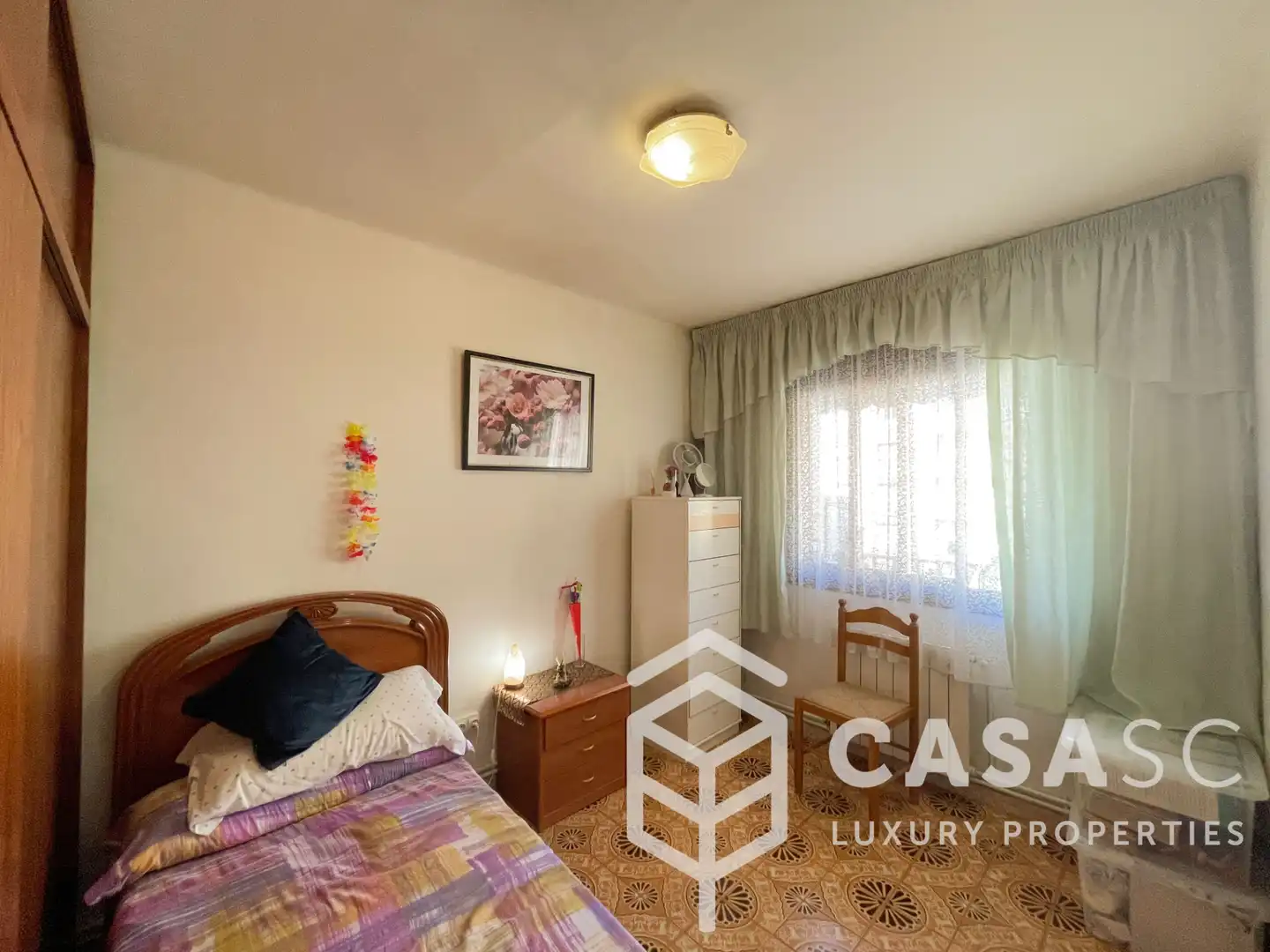 Vista exterior de Piso en venta en Cerdanyola del Vallès con Calefacción, Amueblado y Balcón