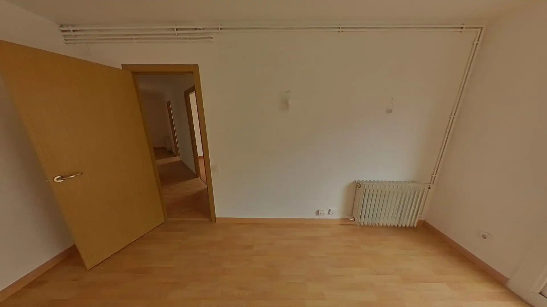 Bedroom of Flat for sale in Terrassa  with Heating