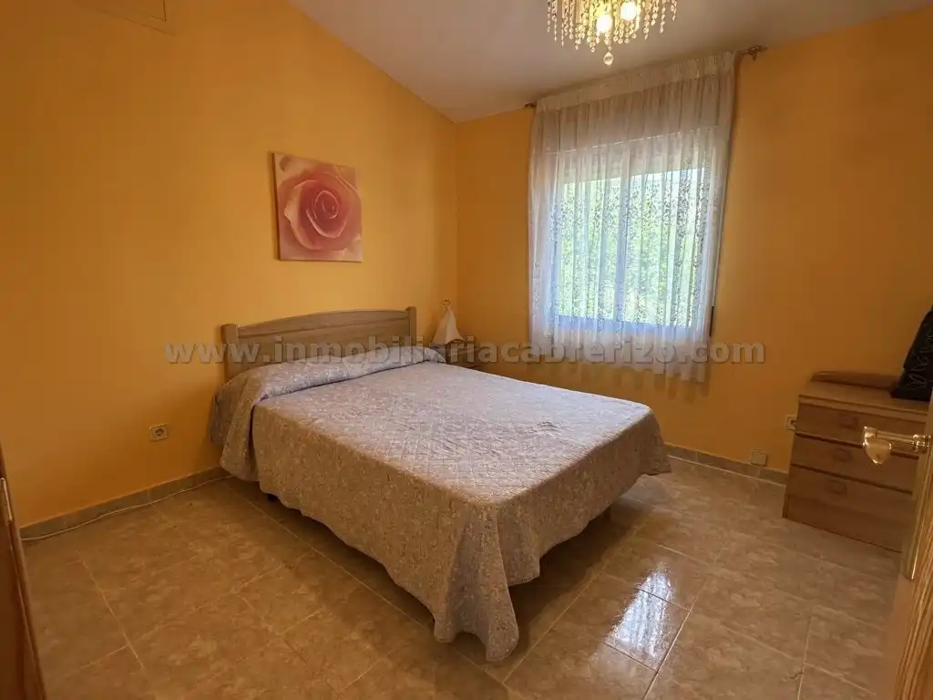 Dormitori de Terreny en venda en Nalda