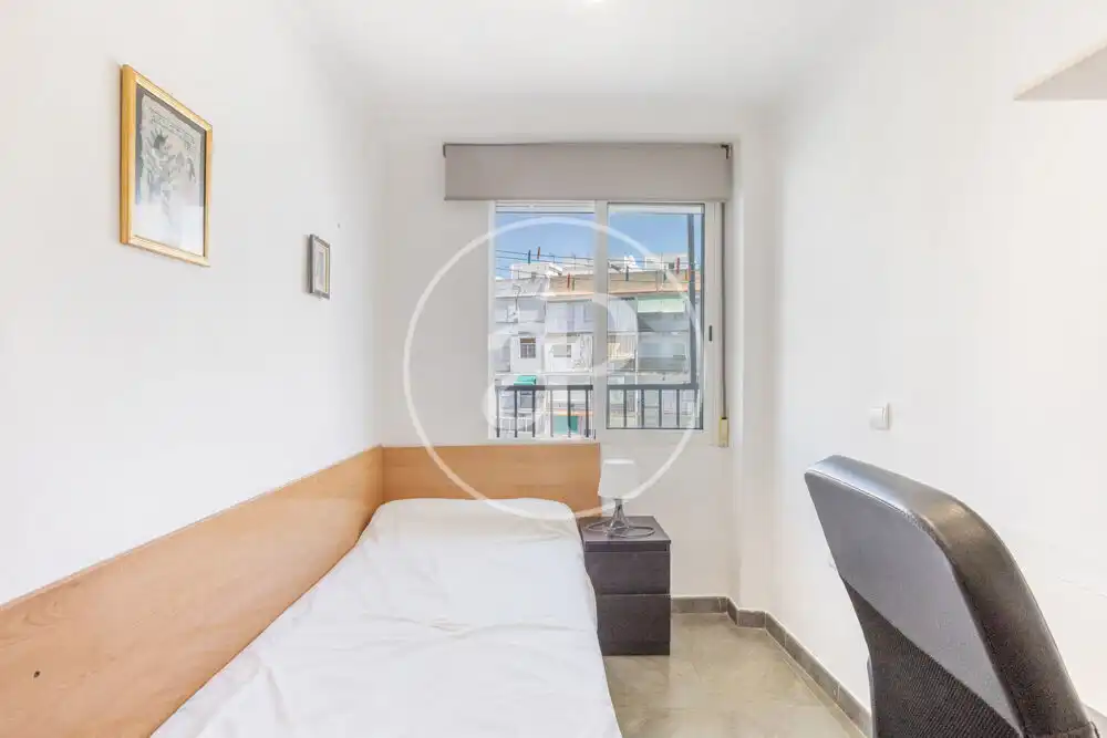 Bedroom of Flat for rent in Valencia  with Heating, Furnished and Balcony