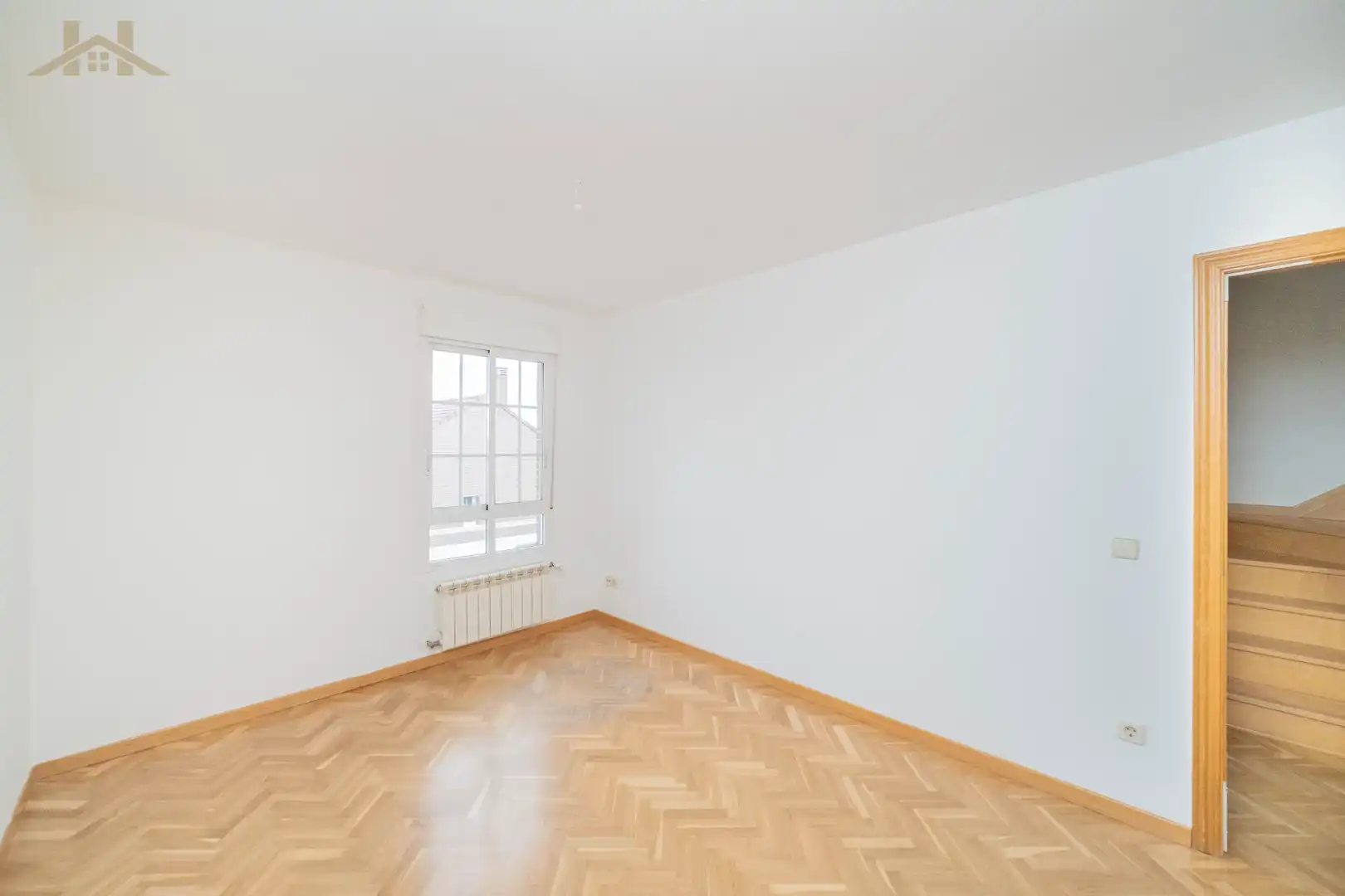 Habitación de Casa o chalet en venta en Arroyomolinos (Madrid) con Calefacción, Jardín privado y Parquet