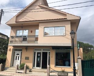 Vista exterior de Casa o xalet en venda en Lobios amb Terrassa i Balcó