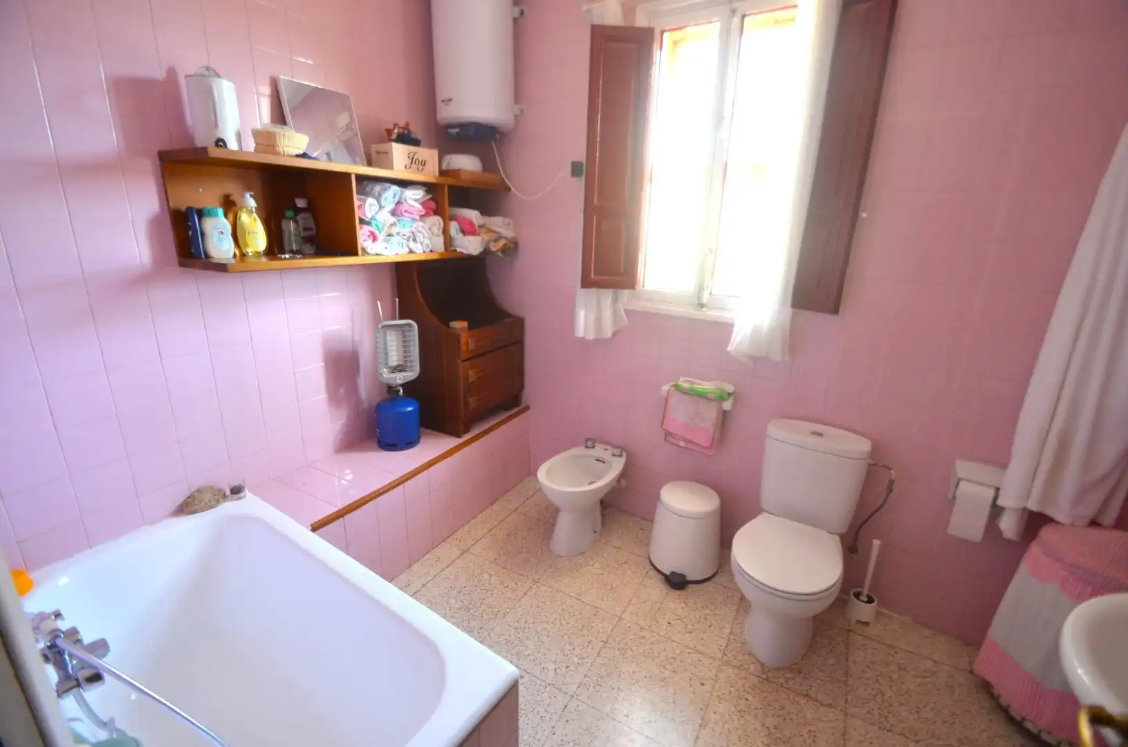 Bany de Casa o xalet en venda en Orxeta amb Terrassa, Traster i Moblat