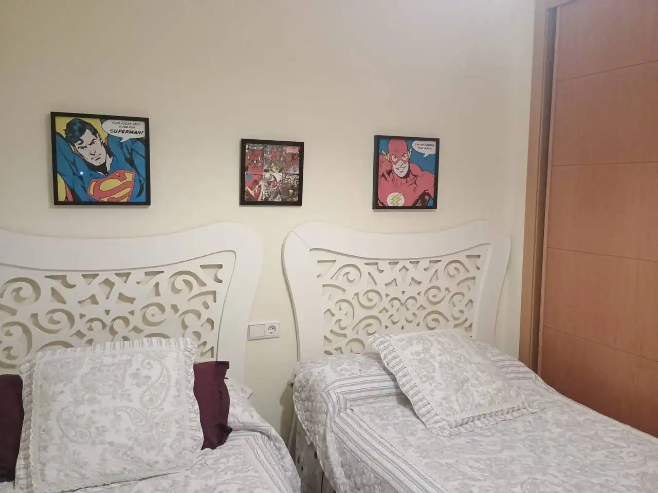 Habitación de Apartamento de alquiler en Benalmádena con Aire acondicionado, Terraza y Amueblado