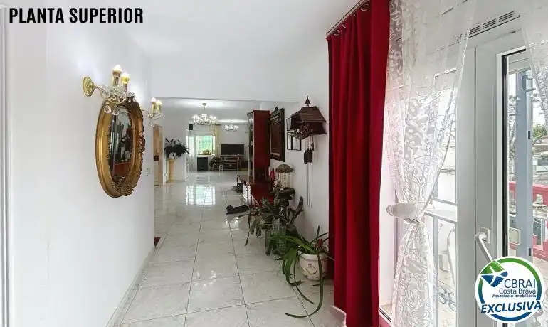 Casa adosada en venda a Montgrí