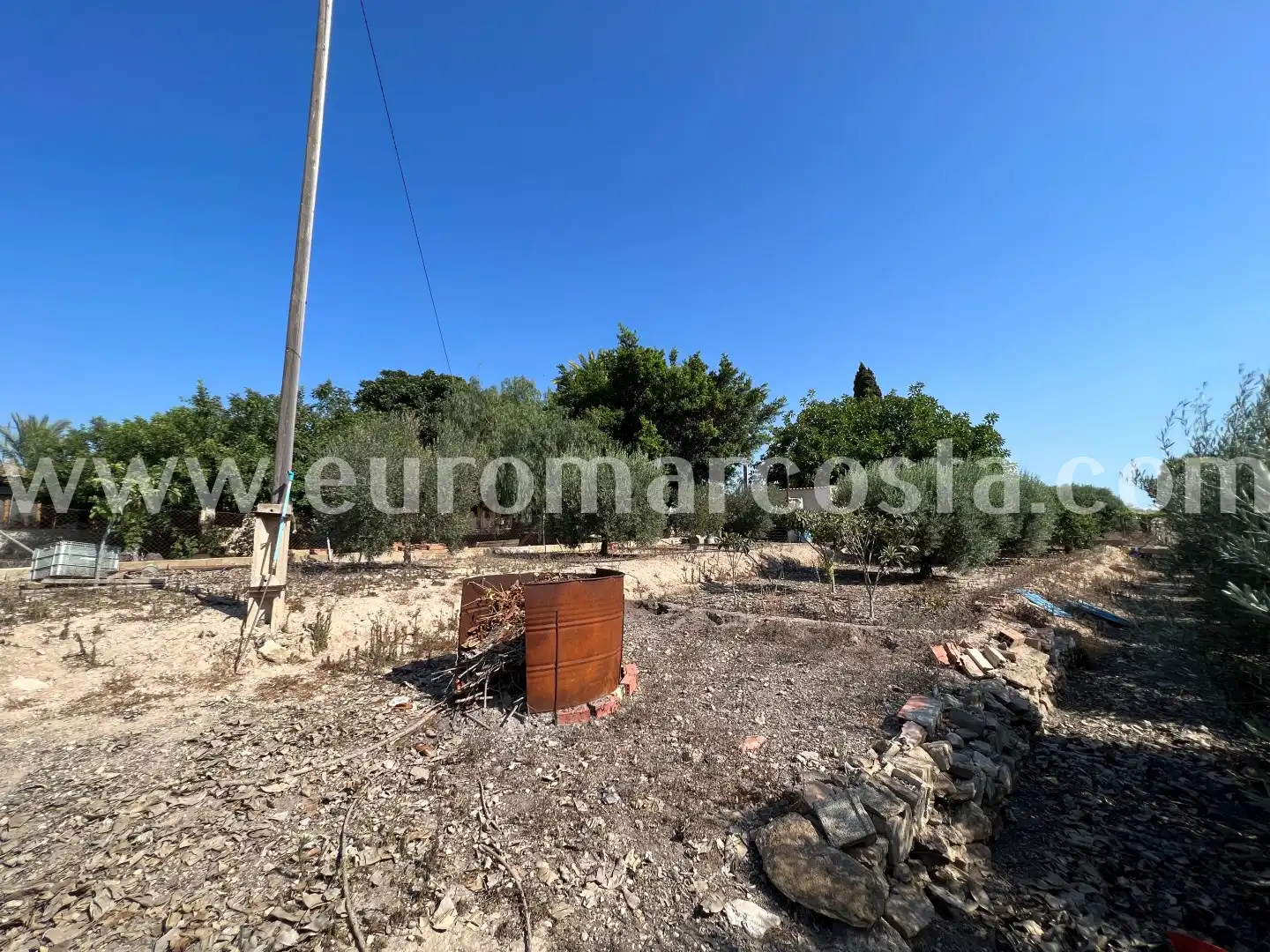 Country homes for sale in Elche / Elx  with Private garden and Furnished