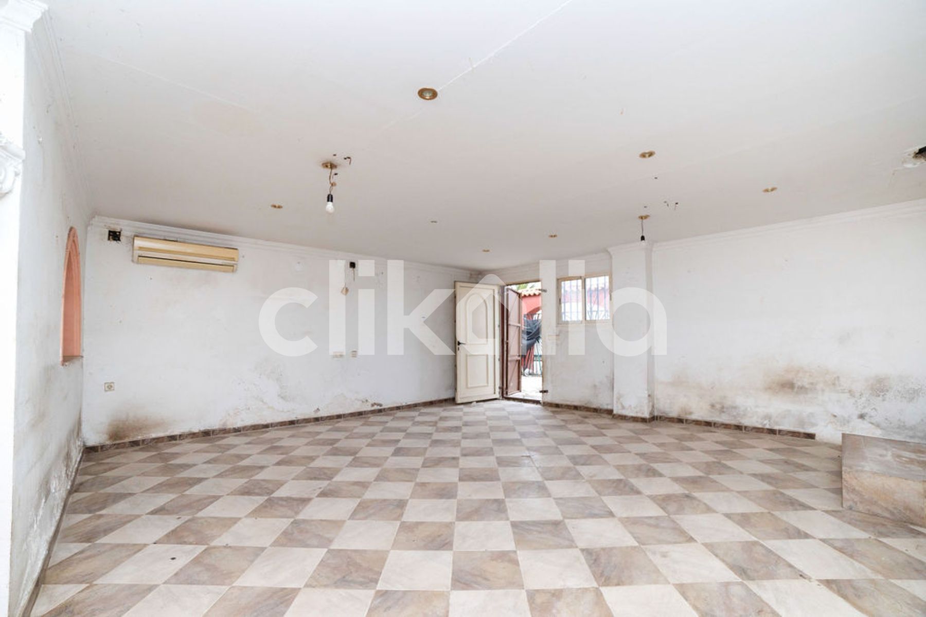 Flat for sale in Oliva  with Terrace and Storage room