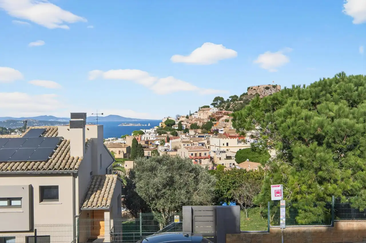 Exterior view of Duplexes for sale in Begur  with Air Conditioner, Heating and Terrace