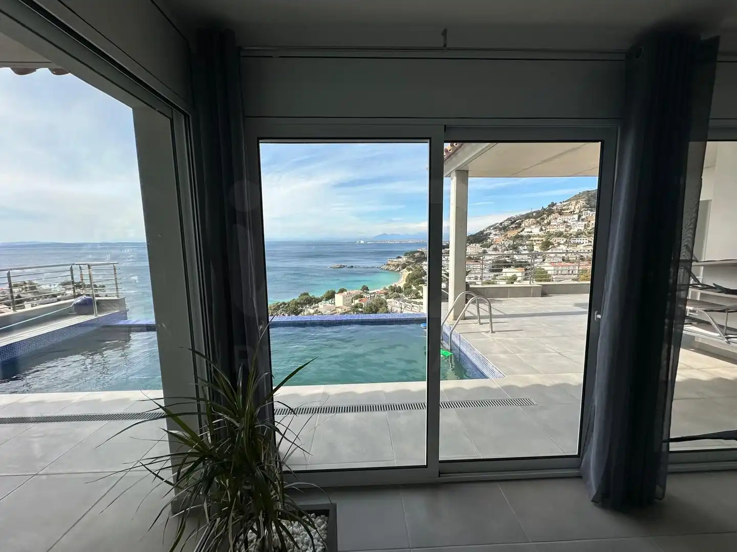 House with pool for sale in Almadrava - Canyelles - Puig-Rom, imagen 11