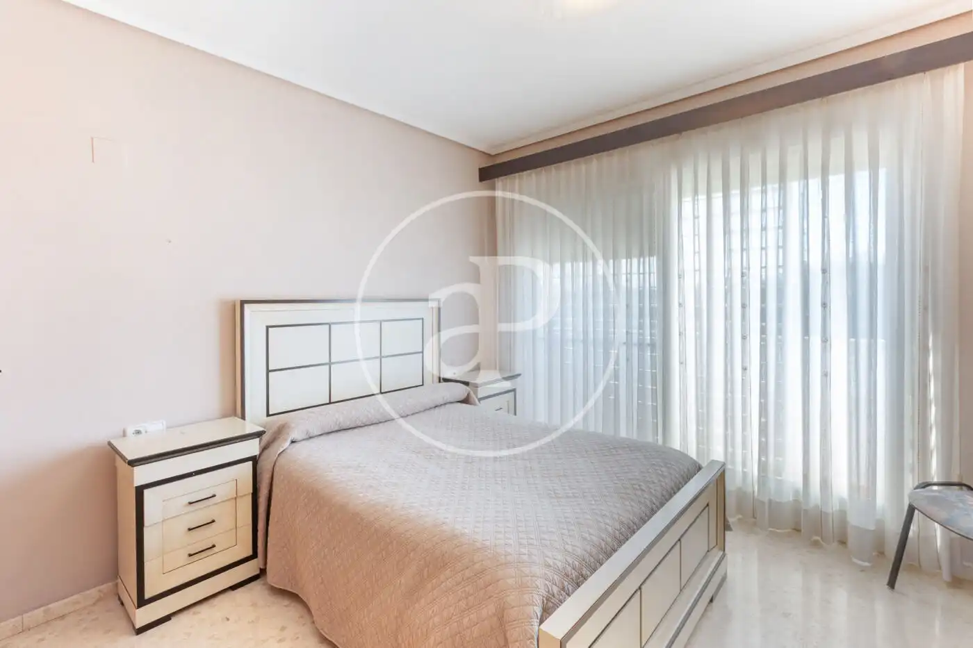 Dormitori de Casa adosada en venda en Moncada amb Aire condicionat, Calefacció i Terrassa