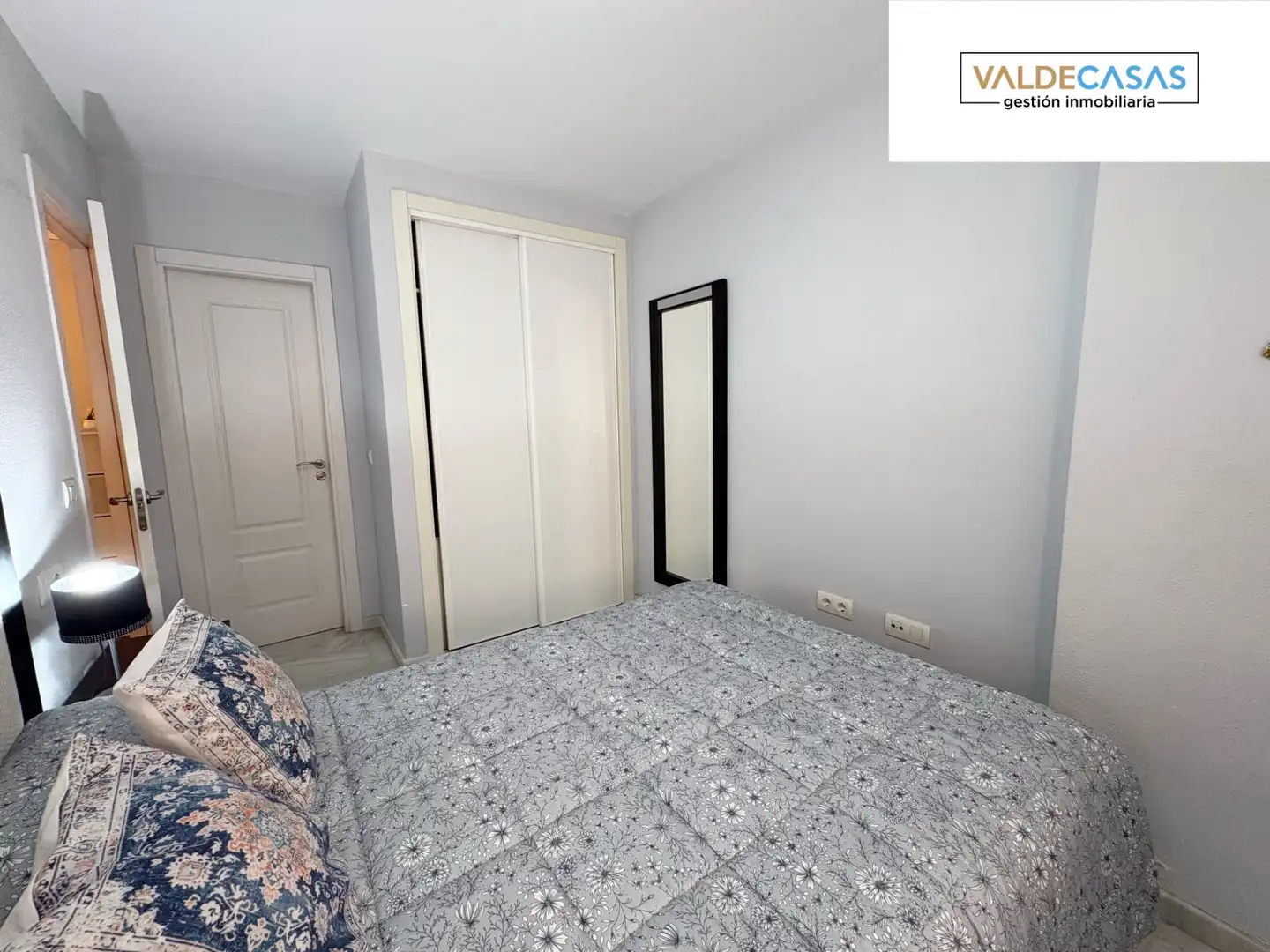 Schlafzimmer von Wohnung zum Verkauf in Rubite mit Möbliert und Gemeinschaftspool