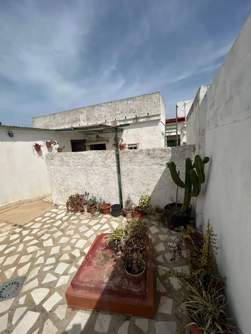 Vista exterior de Casa o chalet en venta en Puerto Real con Amueblado