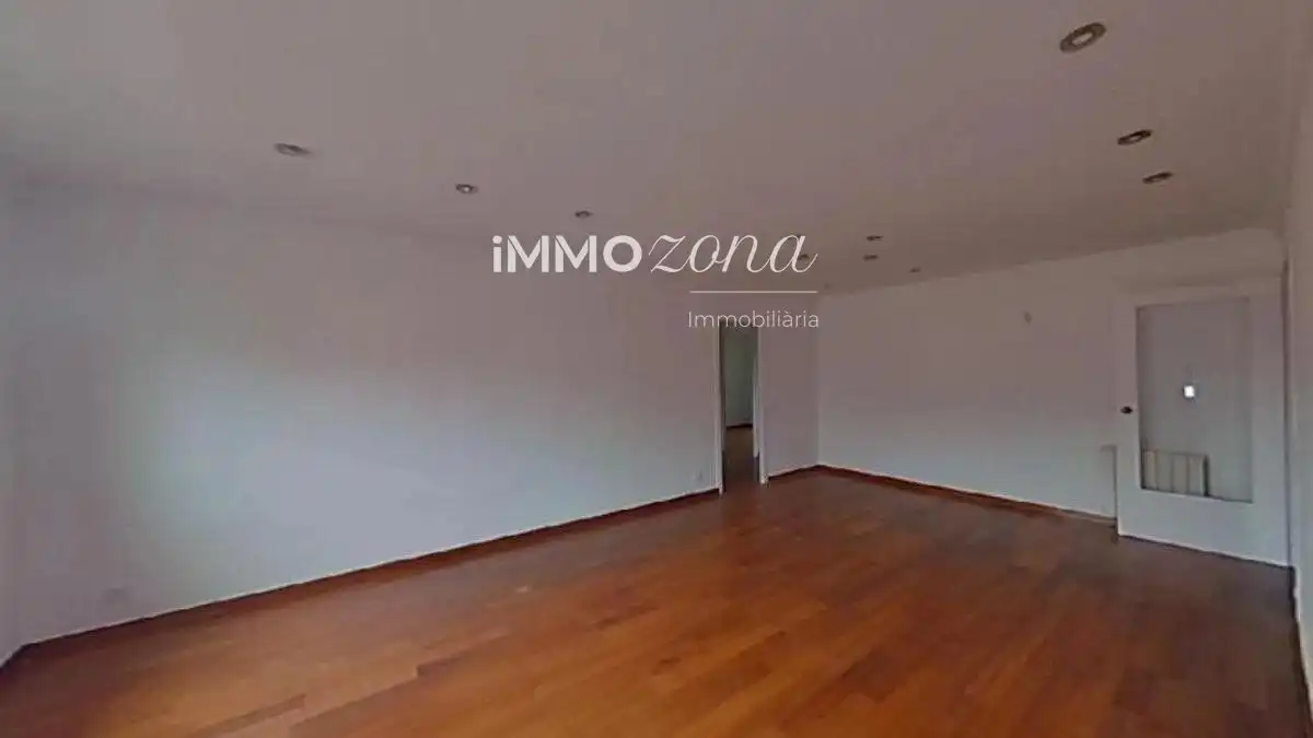 Sala d'estar de Apartament en venda en Centre - Nucli Antic