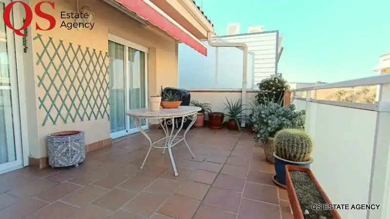 Terraza de Casa adosada en venta en Pineda de Mar con Aire acondicionado, Calefacción y Terraza