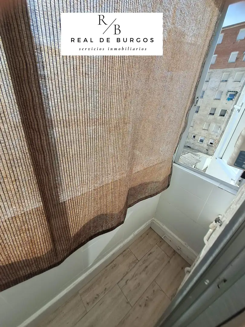 Bathroom of Flat for rent in Valladolid  with Heating, Terrace and Furnished