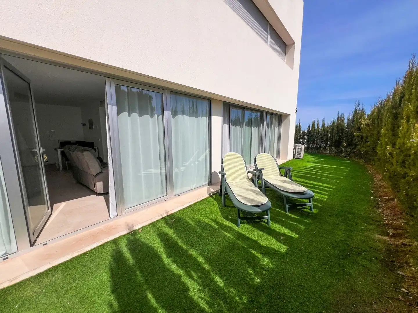 Terrace of Ground floor for sale in Torrevieja  with Air Conditioner, Private garden and Terrace