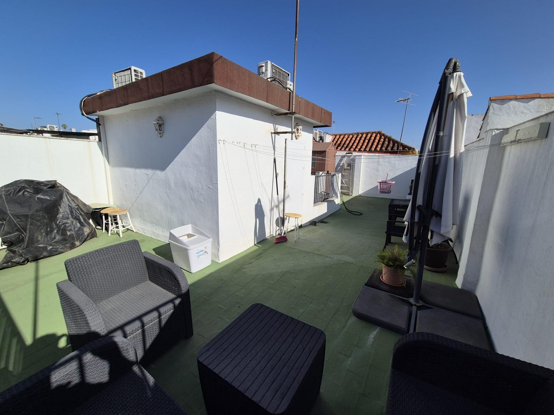 Terrassa de Casa o xalet en venda en  Córdoba Capital amb Aire condicionat, Calefacció i Terrassa