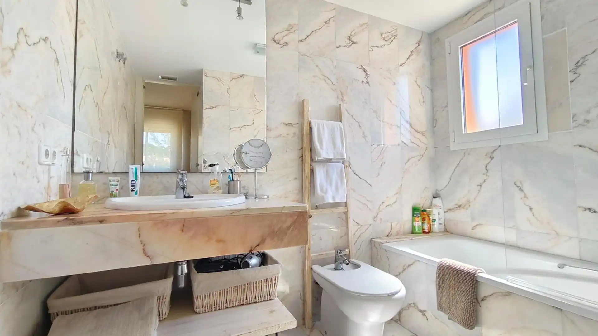 Badezimmer von Maisonette zur Miete in Sant Feliu de Guíxols mit Klimaanlage, Möbliert und Gemeinschaftspool