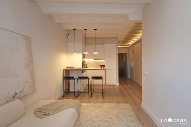 Piso en Venta en El Poble Sec - Parc de Montjuïc