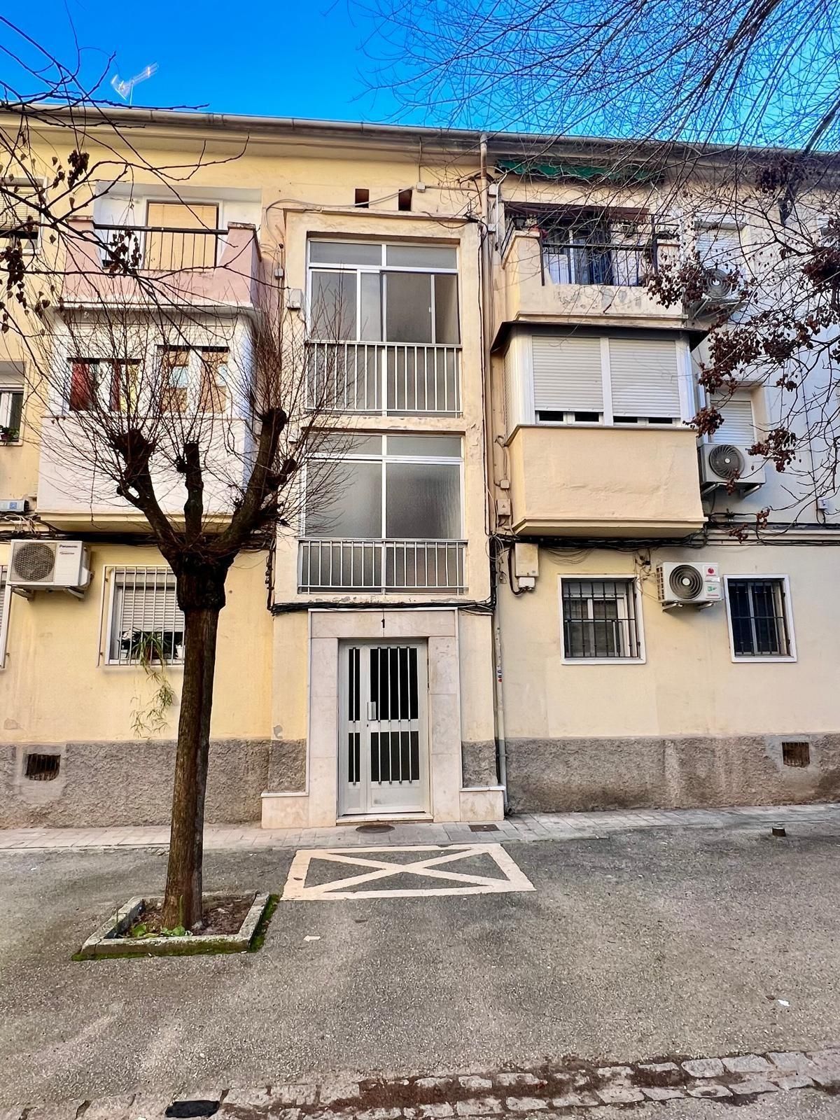 Exterior view of Flat for rent in  Granada Capital  with Air Conditioner