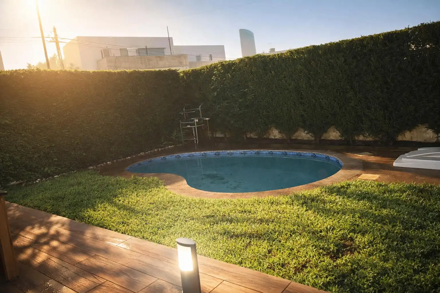Piscina de Casa adosada de lloguer en Nigrán amb Calefacció, Jardí privat i Parquet